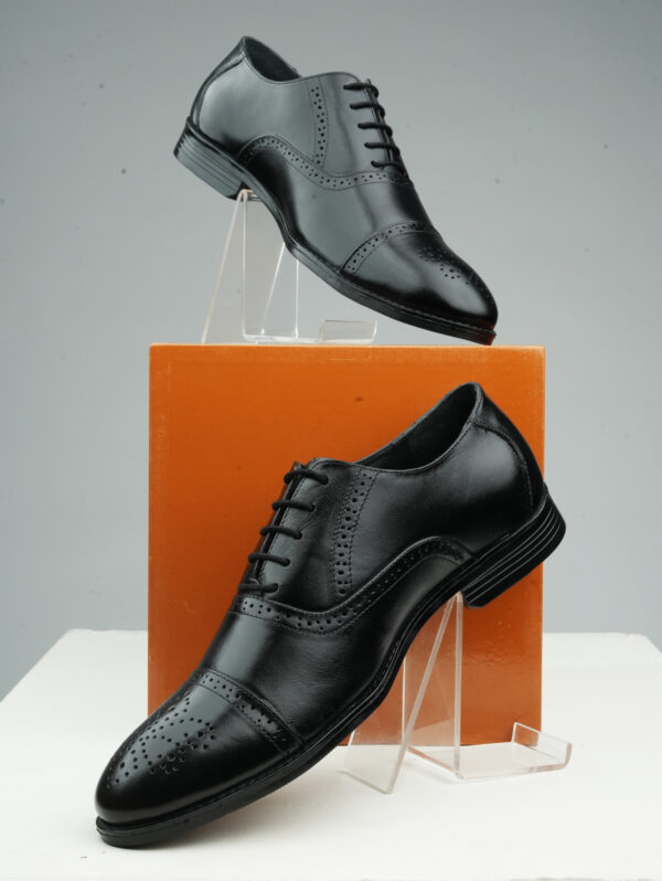 Men Black Leather Brogue Shoes- Maison Treasure - Image 3